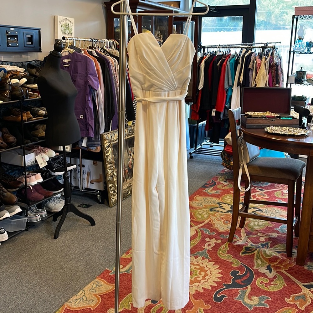 Jill Jillstuart size 4 white colored one piece strapless pantsuit